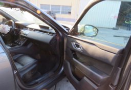 2018 Land Rover Range Rover Velar - Image 21