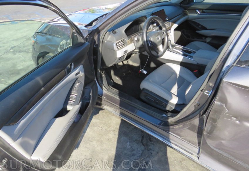 2018 Honda Accord Sedan - Image 22