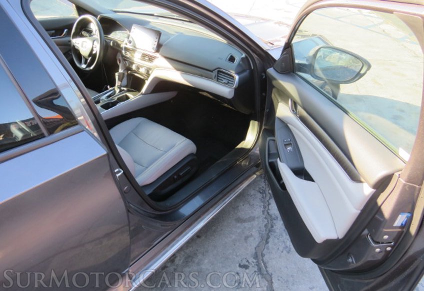 2018 Honda Accord Sedan - Image 23