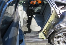 2018 Honda Accord Sedan - Image 26