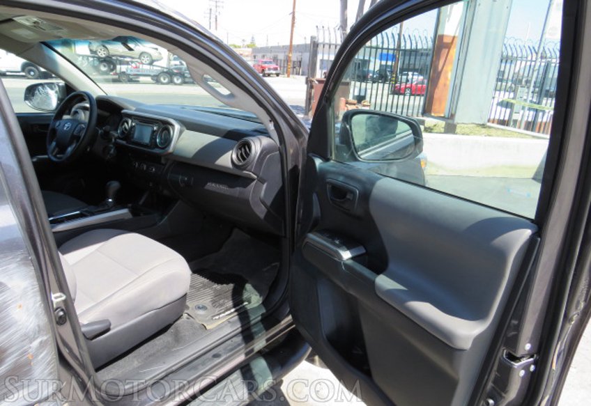 2019 Toyota Tacoma - Image 20