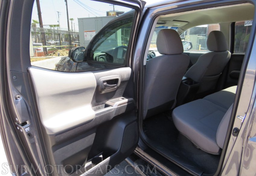 2019 Toyota Tacoma - Image 25
