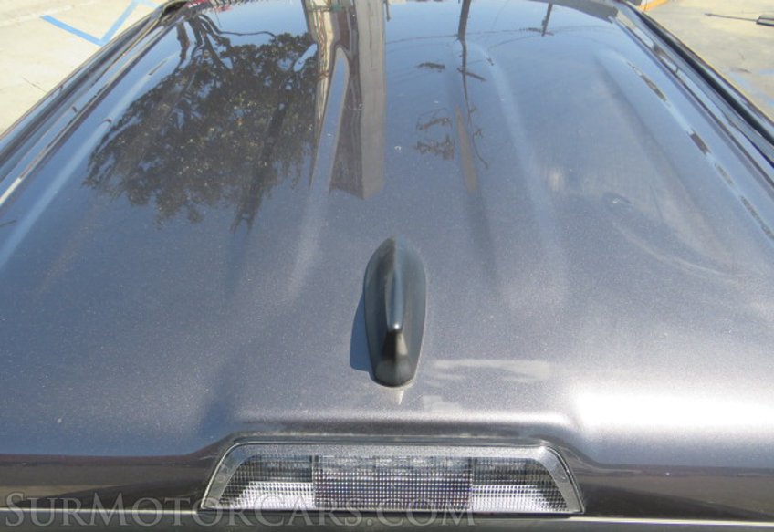 2019 Toyota Tacoma - Image 12