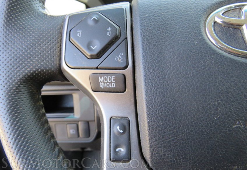 2019 Toyota Tacoma - Image 39