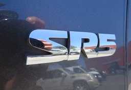 2019 Toyota Tacoma - Image 17