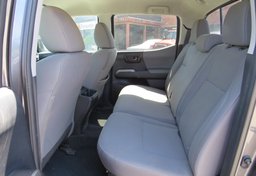 2019 Toyota Tacoma - Image 28