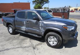 2019 Toyota Tacoma - Image 3