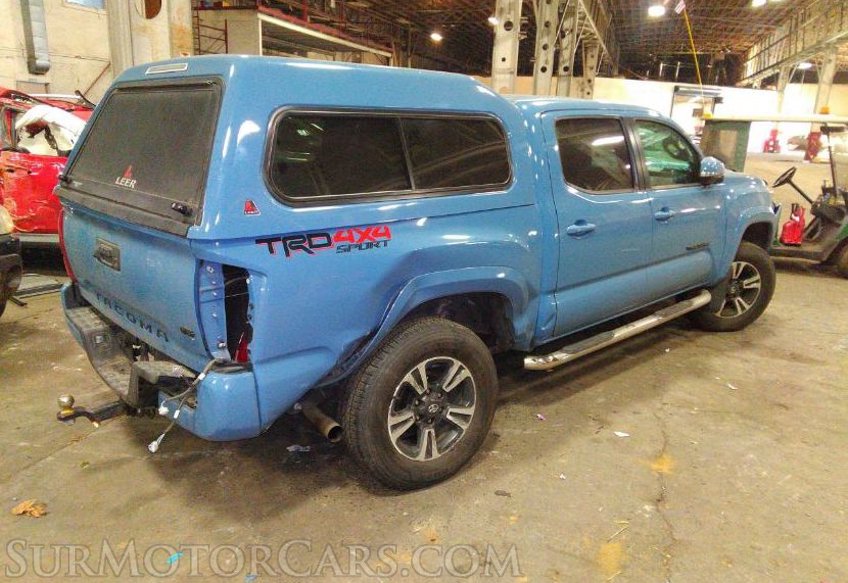 2019 Toyota Tacoma 4WD - Image 4