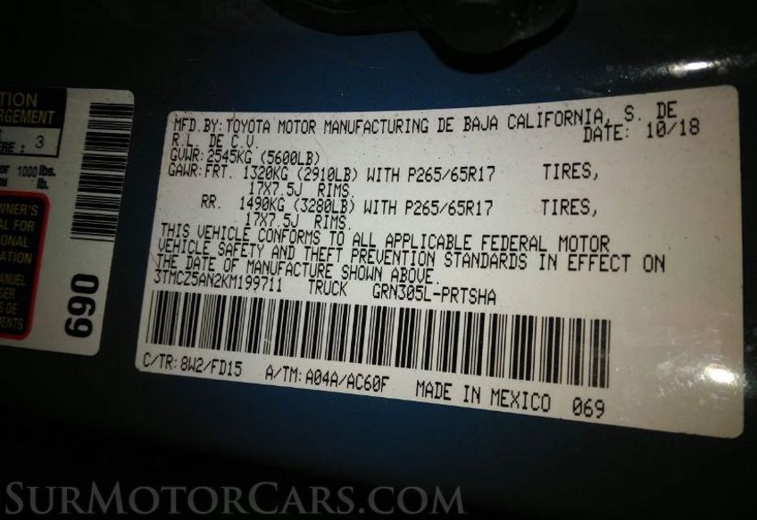 2019 Toyota Tacoma 4WD - Image 9