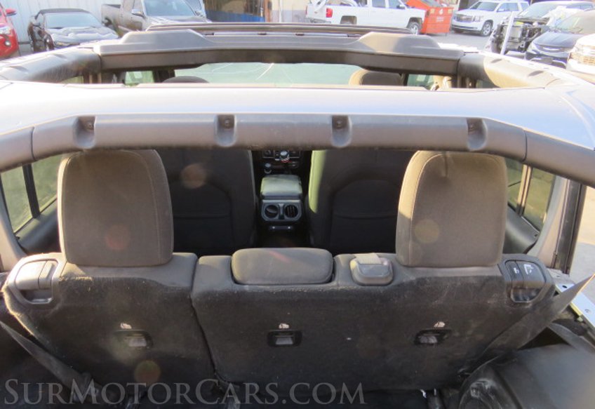 2018 Jeep Wrangler Unlimited - Image 15