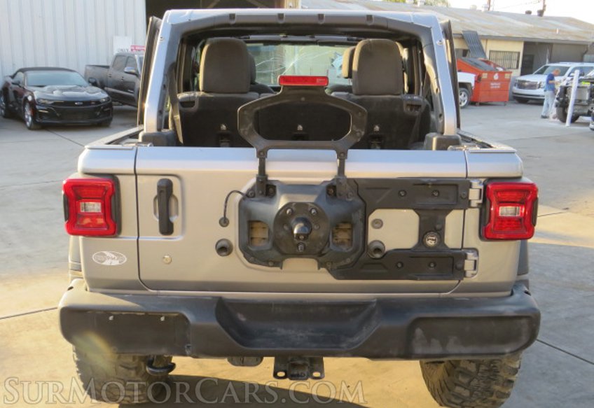 2018 Jeep Wrangler Unlimited - Image 12