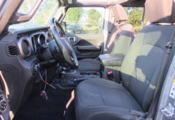 2018 Jeep Wrangler Unlimited - Image 29