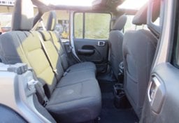 2018 Jeep Wrangler Unlimited - Image 28