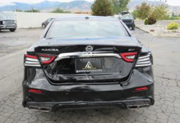 2021 Nissan Maxima - Image 13