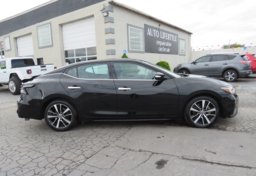 2021 Nissan Maxima - Image 9