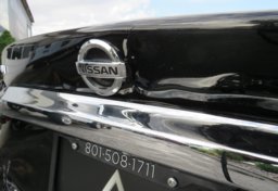 2021 Nissan Maxima - Image 23