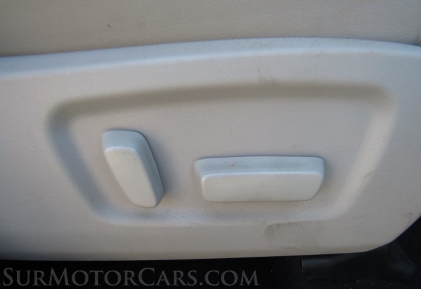 2016 Toyota Highlander - Image 50