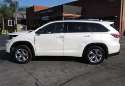 2016 Toyota Highlander - Image 6