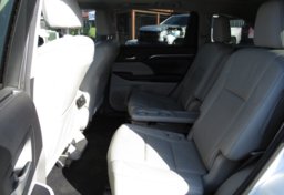 2016 Toyota Highlander - Image 22