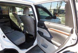 2016 Toyota Highlander - Image 26