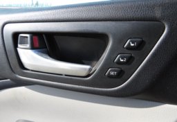 2016 Toyota Highlander - Image 47