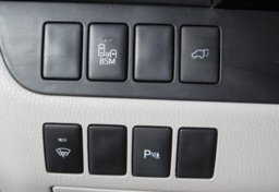 2016 Toyota Highlander - Image 44