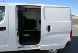 2020 Nissan NV200 Compact Cargo - Image 24