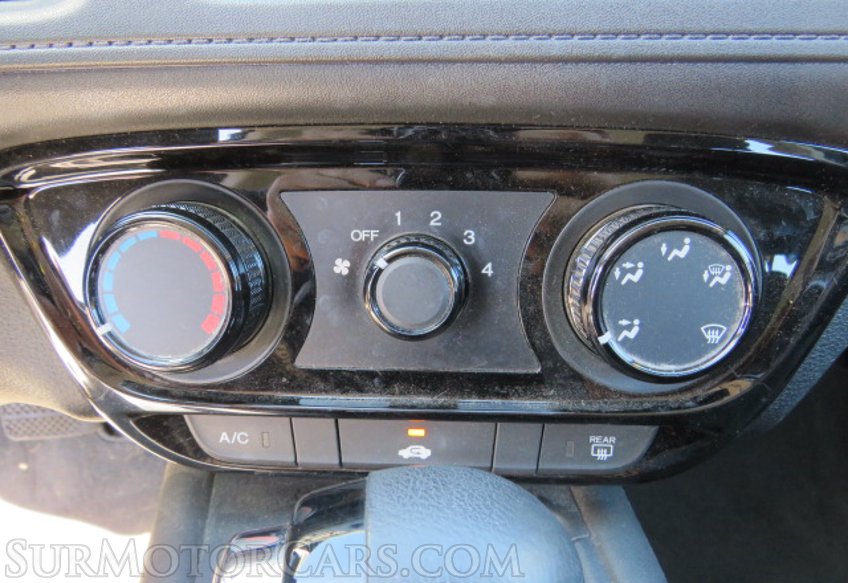 2016 Honda HR-V - Image 36