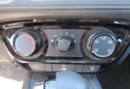 2016 Honda HR-V - Image 36