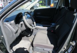 2016 Honda HR-V - Image 25