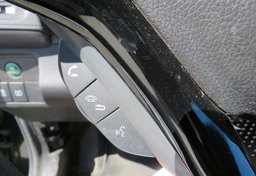 2016 Honda HR-V - Image 41