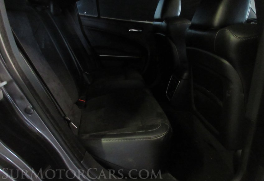 2021 Dodge Charger - Image 33