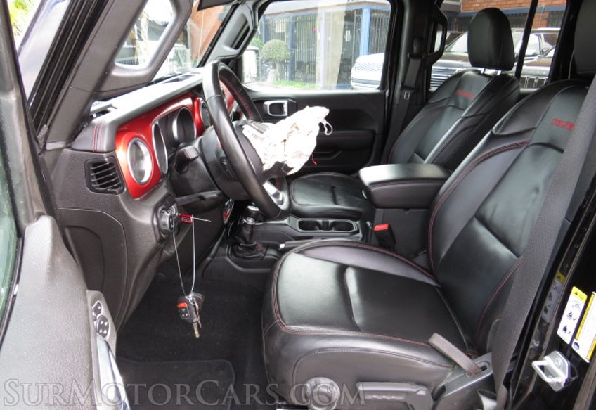 2020 Jeep Gladiator - Image 25