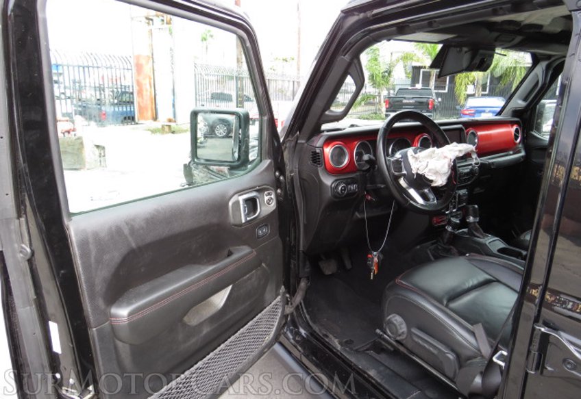 2020 Jeep Gladiator - Image 21