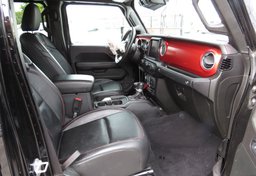 2020 Jeep Gladiator - Image 28