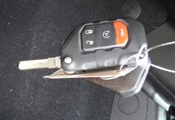 2020 Jeep Gladiator - Image 38