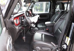 2020 Jeep Gladiator - Image 27