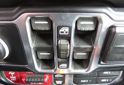 2020 Jeep Gladiator - Image 46