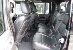 2020 Jeep Gladiator - Image 31