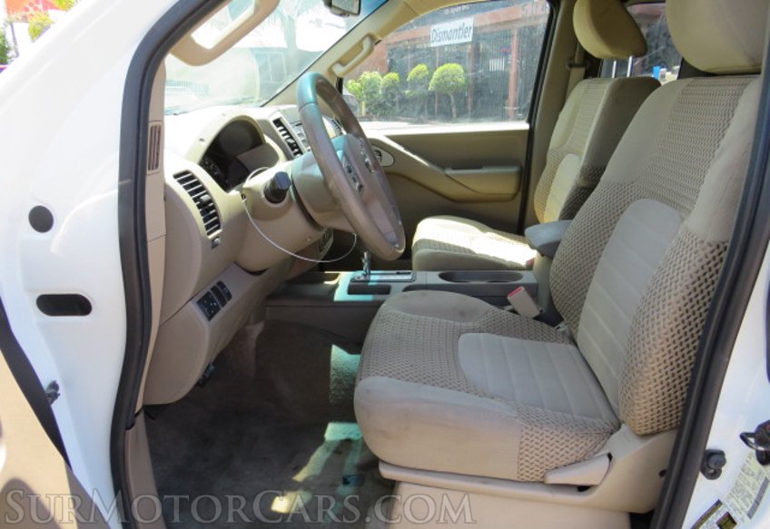 2014 Nissan Frontier - Image 27