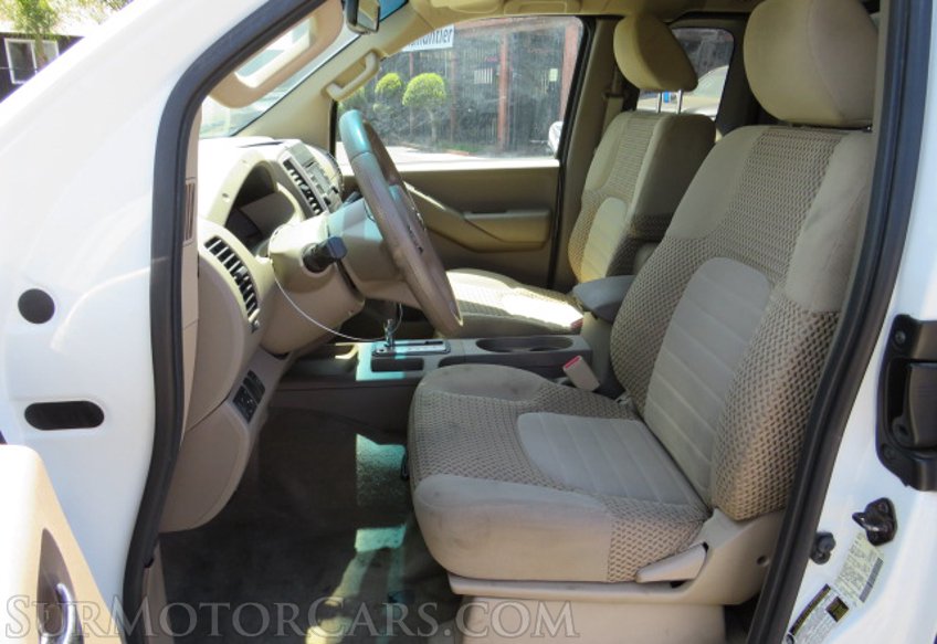 2014 Nissan Frontier - Image 25