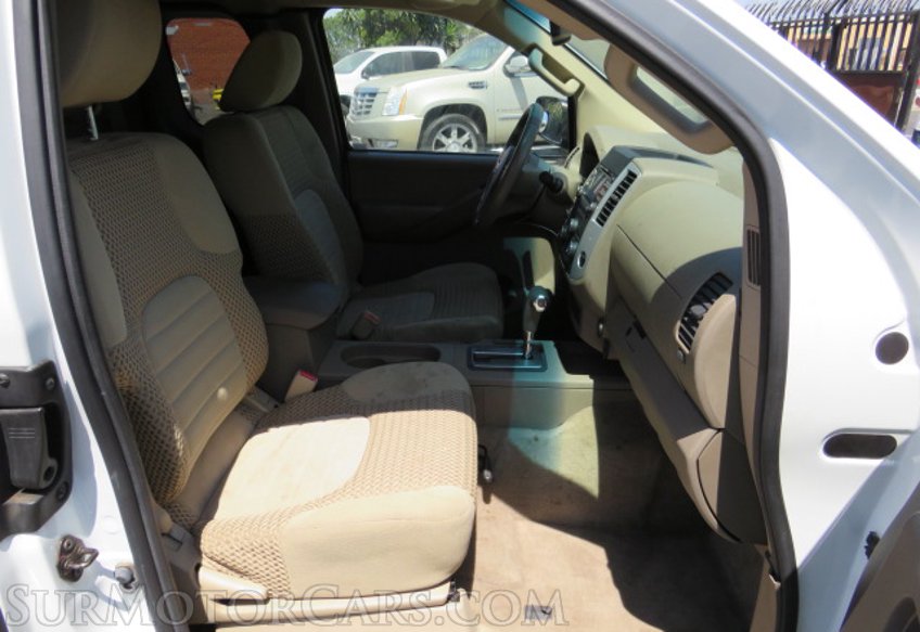 2014 Nissan Frontier - Image 26
