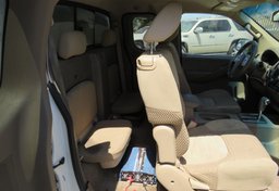 2014 Nissan Frontier - Image 30