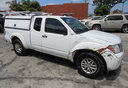 2014 Nissan Frontier - Image 2