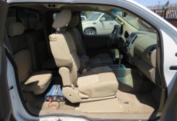 2014 Nissan Frontier - Image 24