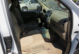 2014 Nissan Frontier - Image 28