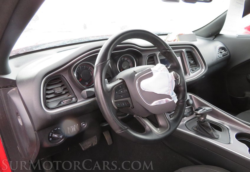 2019 Dodge Challenger - Image 22