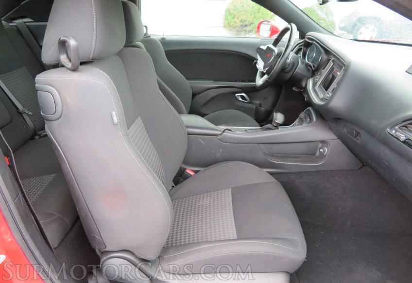 2019 Dodge Challenger - Image 25