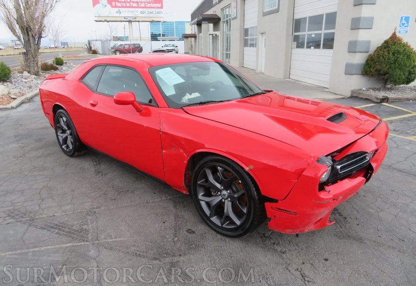 2019 Dodge Challenger - Image 2