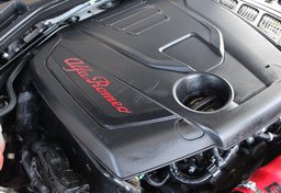 2020 Alfa Romeo Giulia Q4 - Image 70